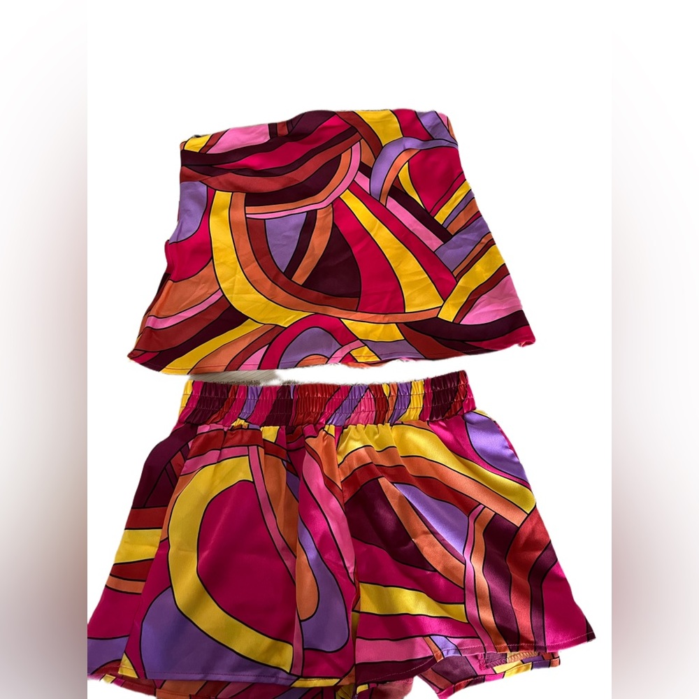 Abstract Print Shorts Set